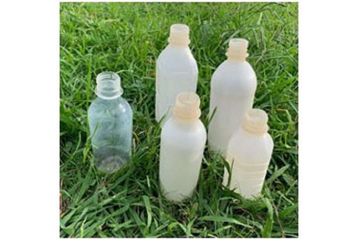 プラスチックなど様々な化学製品を石油系材料を使用しないバイオマス系生分解性樹脂などの製品で置き換える